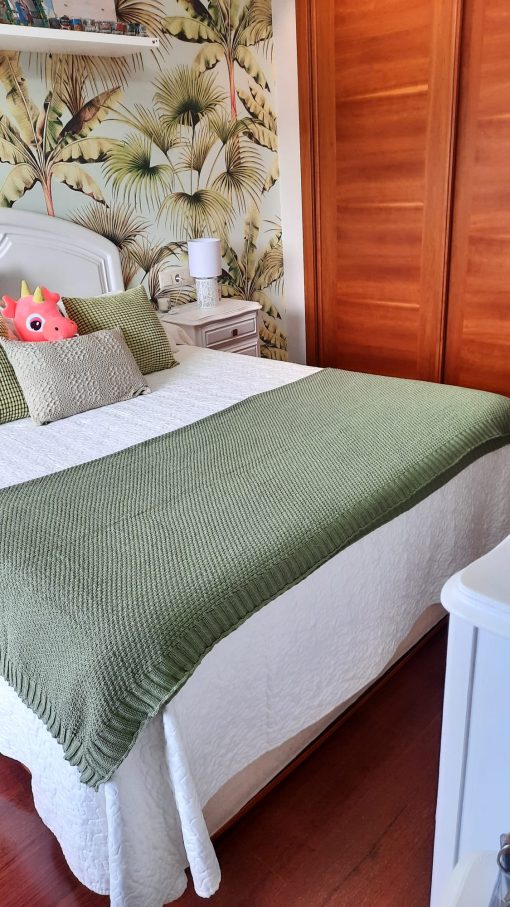 Pie de cama Artesanal en algodón 100%, Suave hipoalergénico y adaptable - Imagen 2